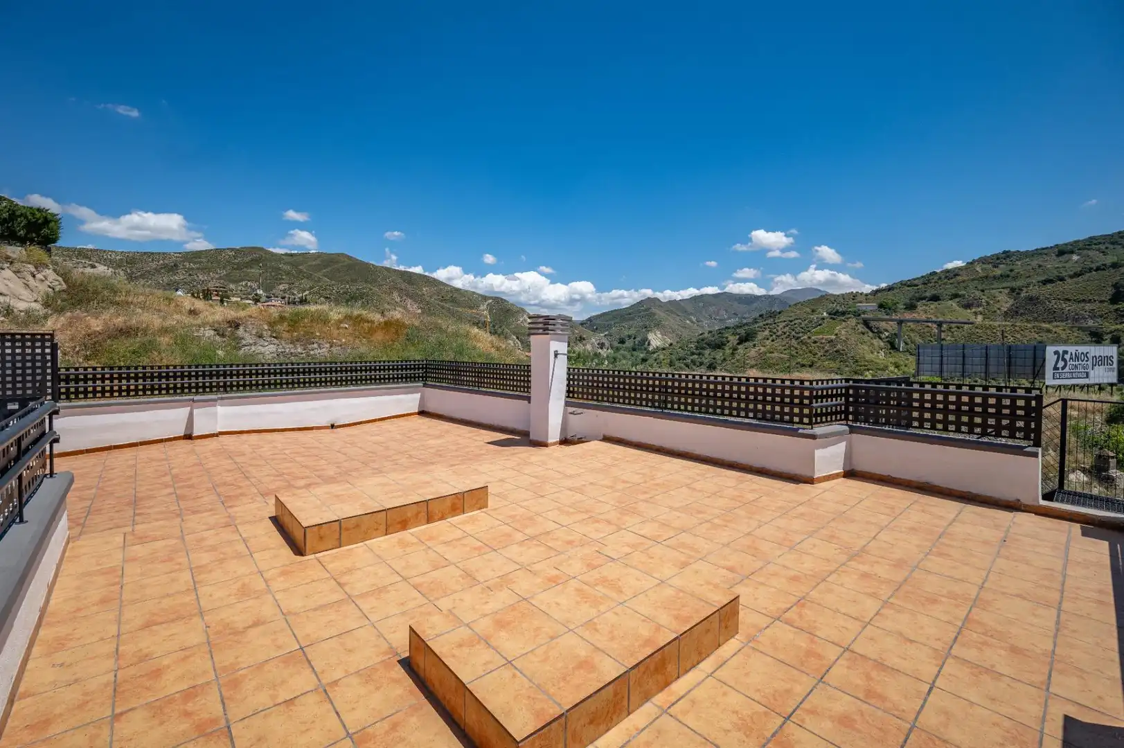 Terrassa de Pis en venda en Cenes de la Vega amb Calefacció, Balcó i Piscina comunitària