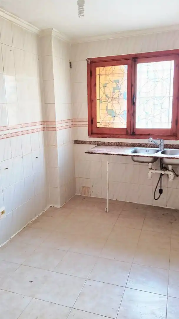 Cocina de Apartamento en venta en Torrevieja con Aire acondicionado y Terraza