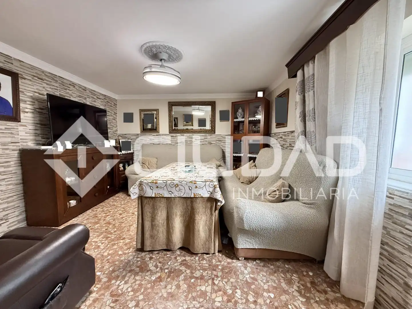 Sala de estar de Casa o chalet en venta en El Cuervo de Sevilla