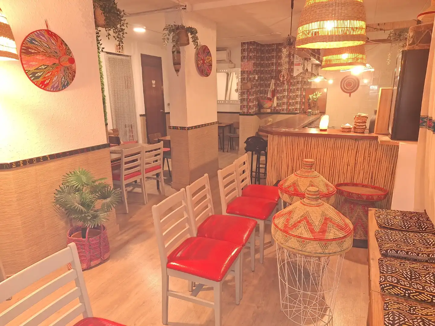Business premises for transfer in Sants - Montjuïc, imagen 5