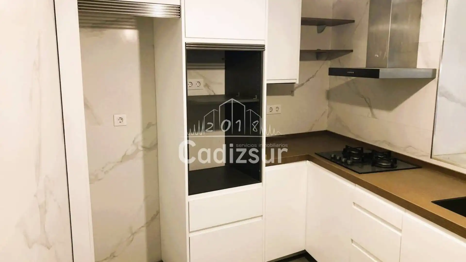 Cocina de Apartamento en venta en  Cádiz Capital