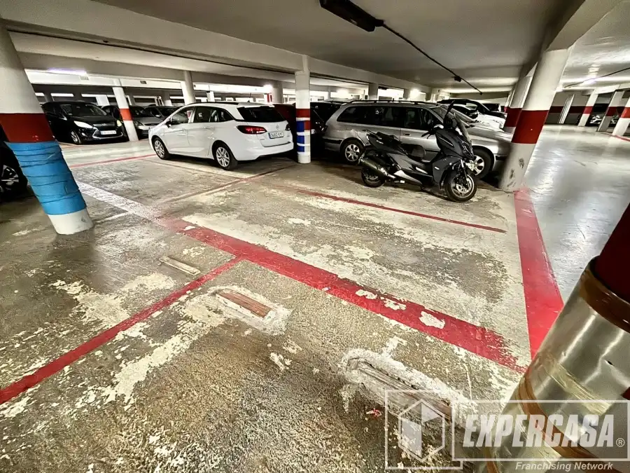 Aparcamiento en venta en Benicalap, imagen 7