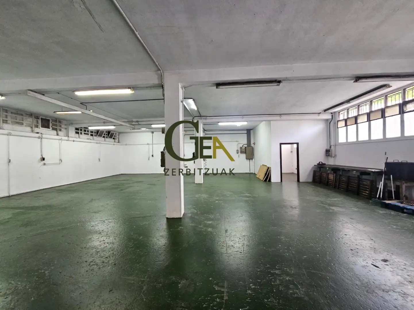 Nave industrial en venta en Aduna