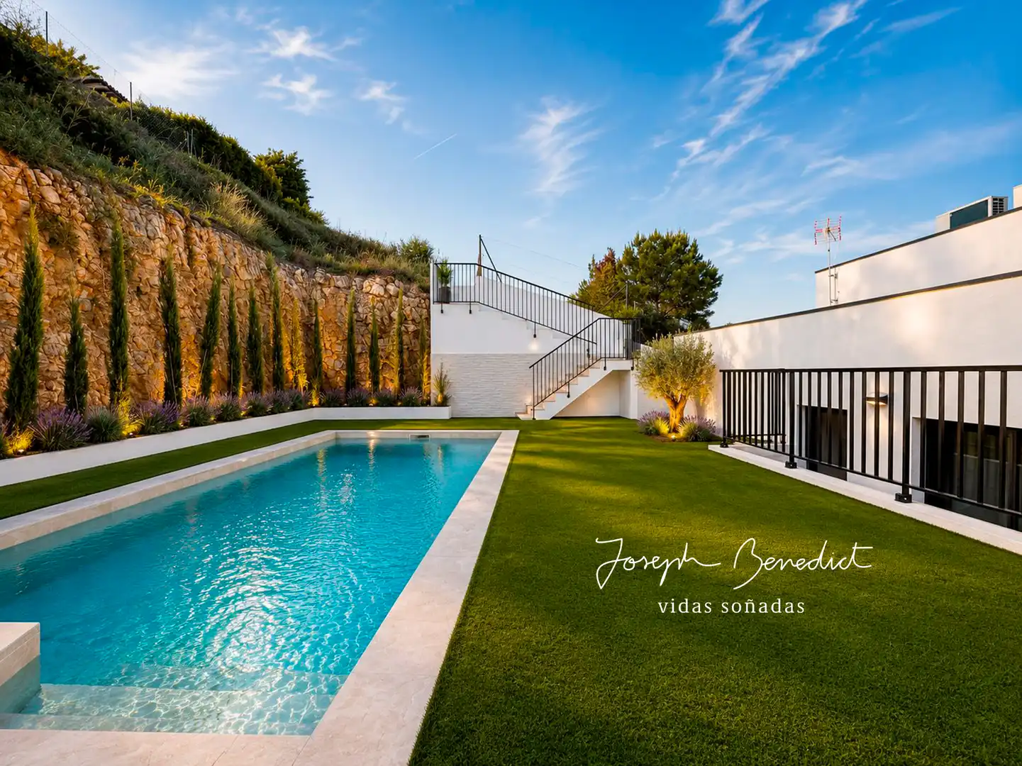 Swimming pool of Houses for sale in Calafell  with Air Conditioner, Heating and Private garden