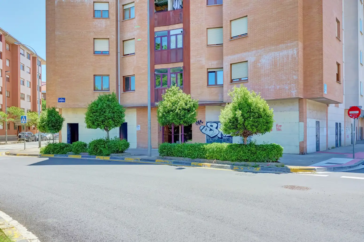 Vista exterior de Local de alquiler en Ansoáin / Antsoain
