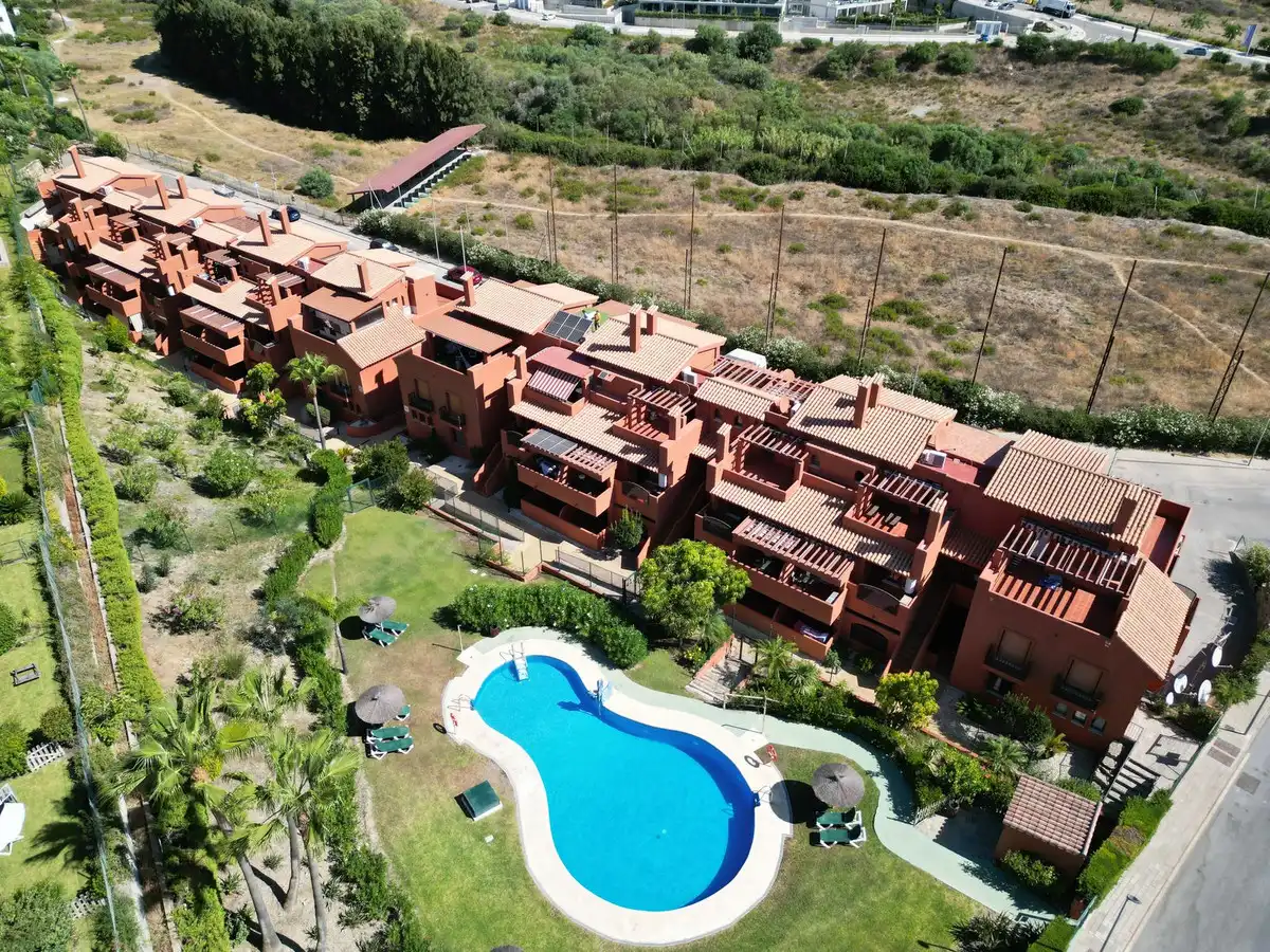 Dúplex amb piscina en venda a Estepona Pueblo, imagen 22