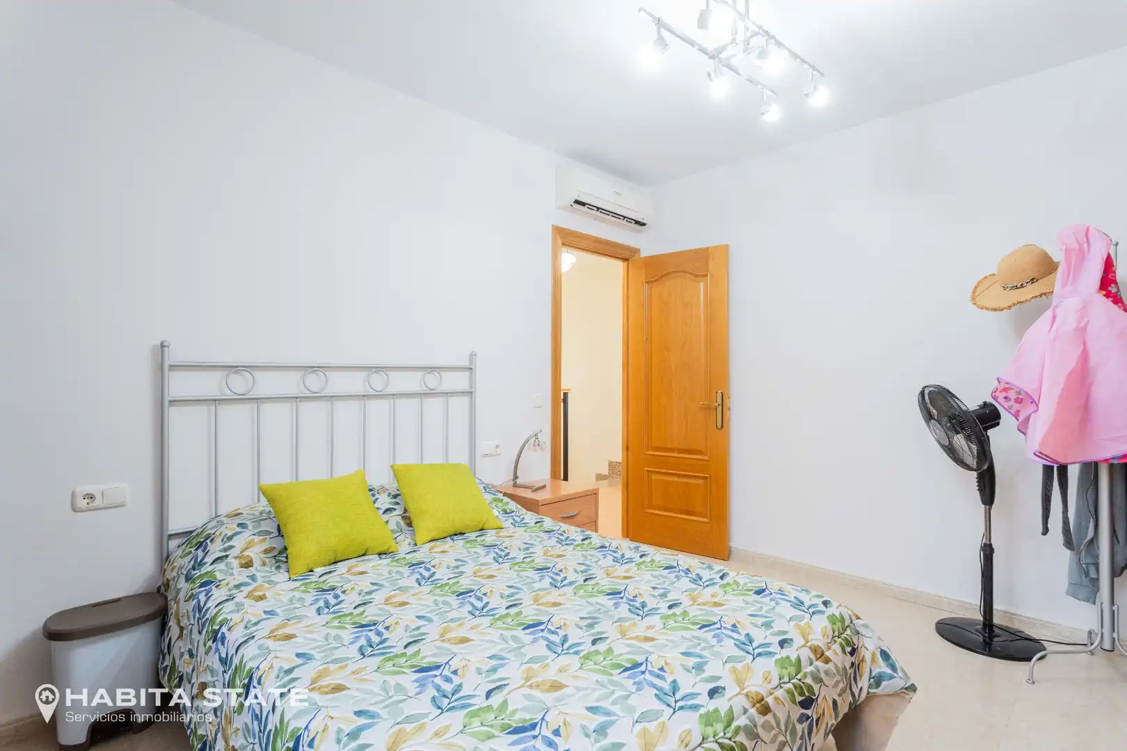 Habitación de Casa o chalet en venta en Pechina con Aire acondicionado, Calefacción y Jardín privado