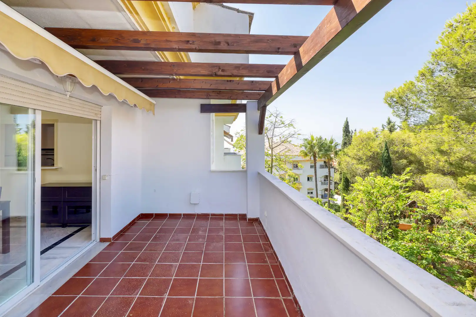 Terrasse von Dachboden zum Verkauf in Marbella mit Klimaanlage, Heizung und Terrasse