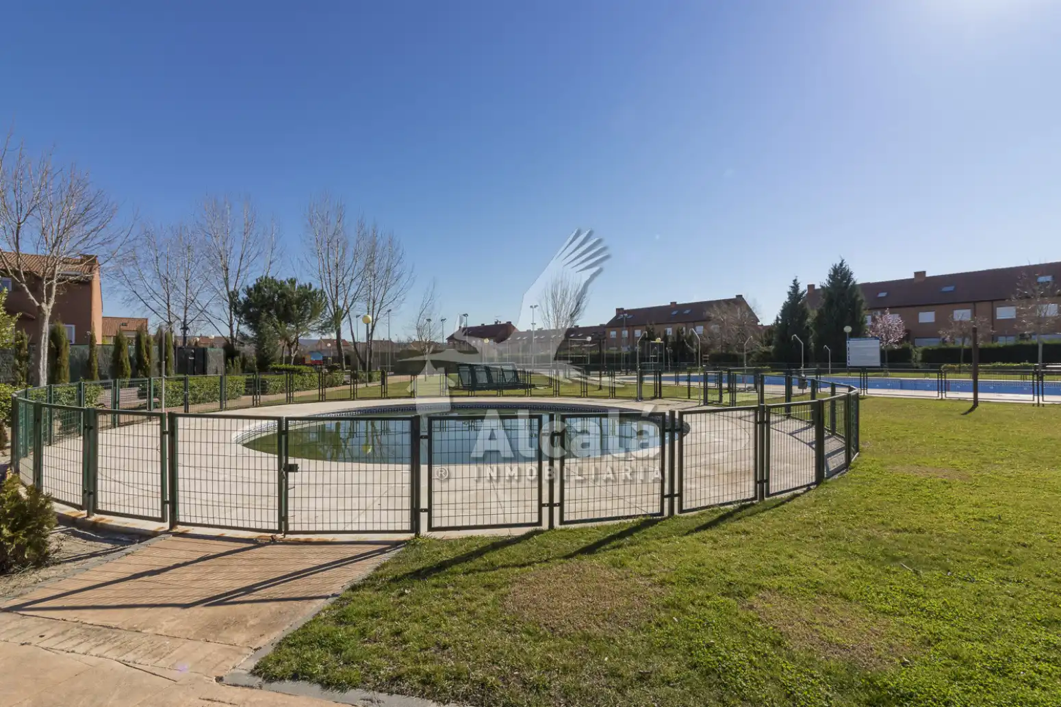 Adossat amb piscina en venda a Alovera, imagen 68