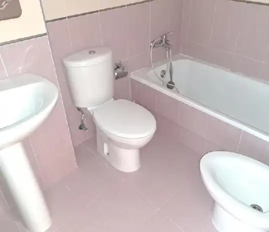 Badezimmer von Wohnung zum Verkauf in A Guarda   mit Abstellraum