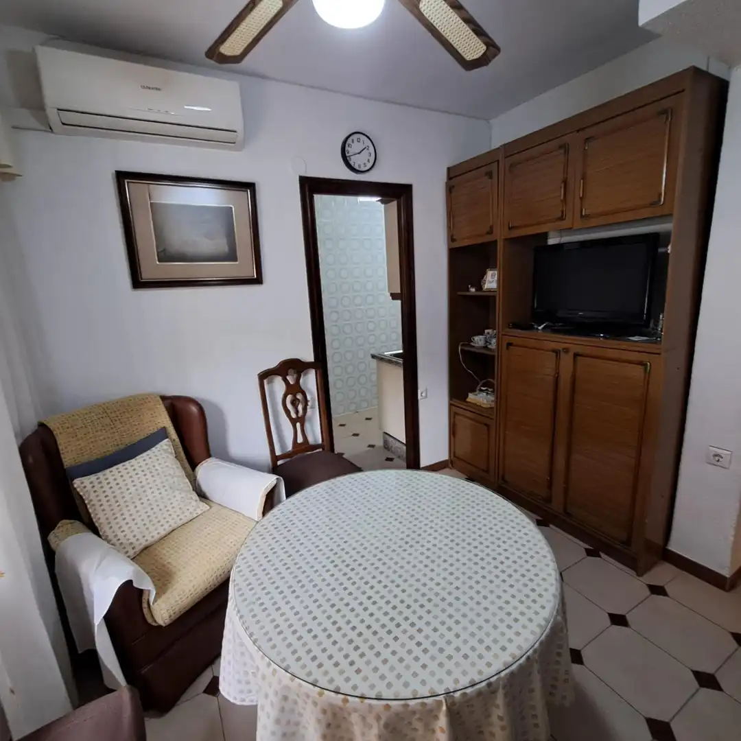 Sala d'estar de Pis en venda en Córdoba amb Aire condicionat, Calefacció i Traster