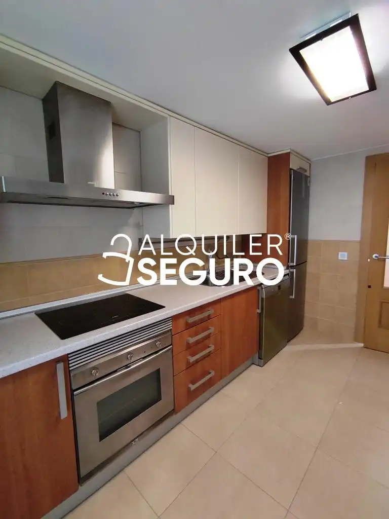 Cocina de Piso de alquiler en Paracuellos de Jarama con Aire acondicionado, Calefacción y Terraza