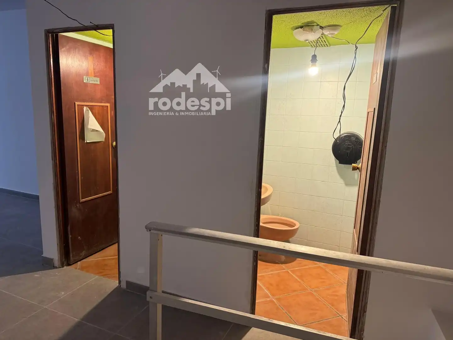 Local comercial en alquiler en Ponteareas, imagen 2