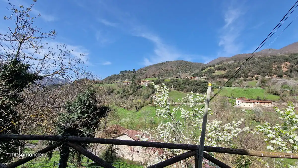 Garden of Houses for sale in Pesaguero  with Heating and Storage room