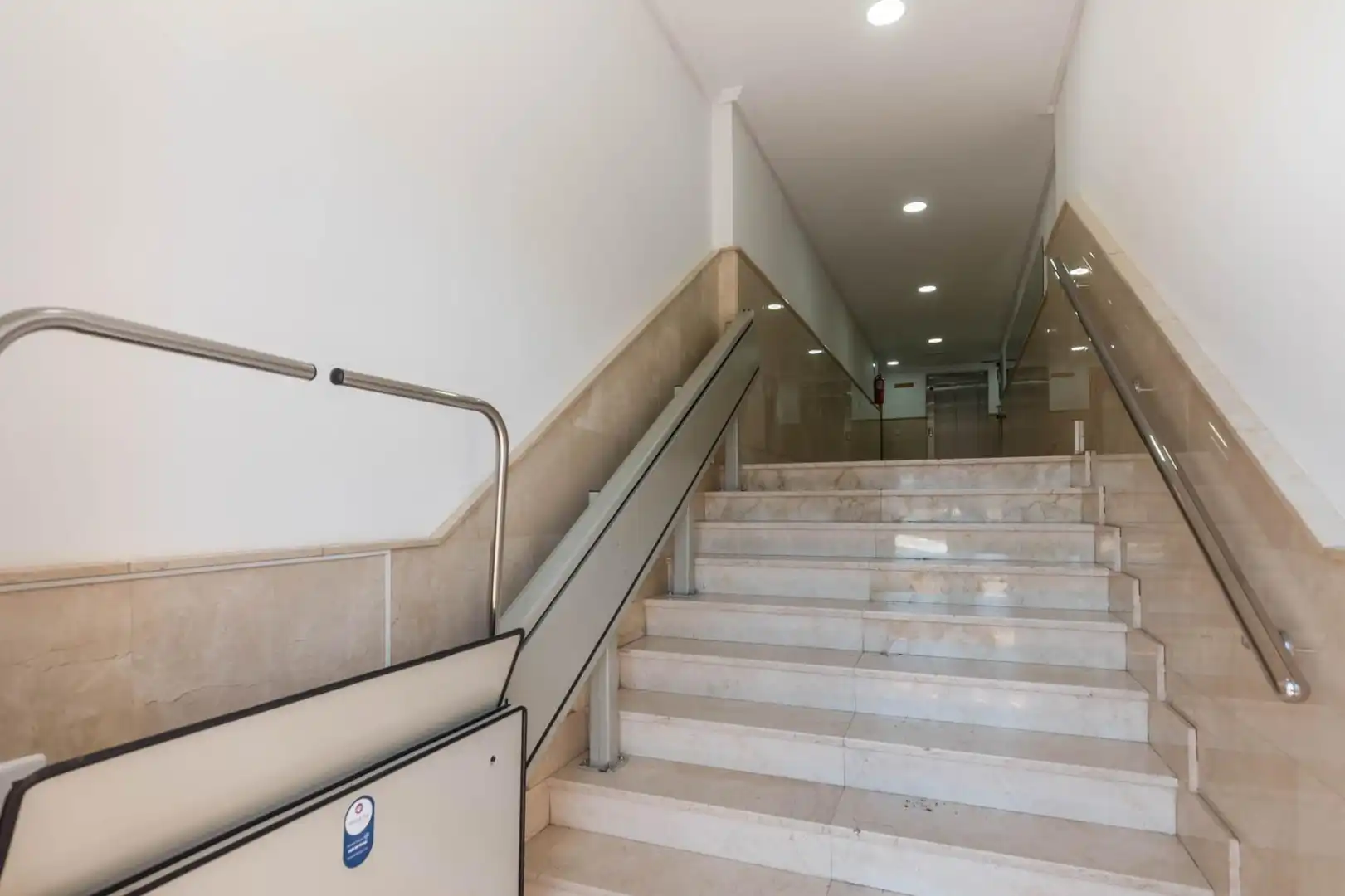 Flat for sale in Murcia  with Air Conditioner, Balcony and Alarm