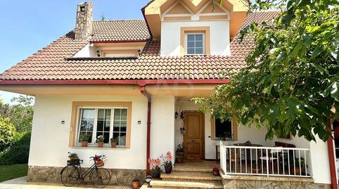 Photo 2 of Houses for sale in Santovenia de la Valdoncina, León