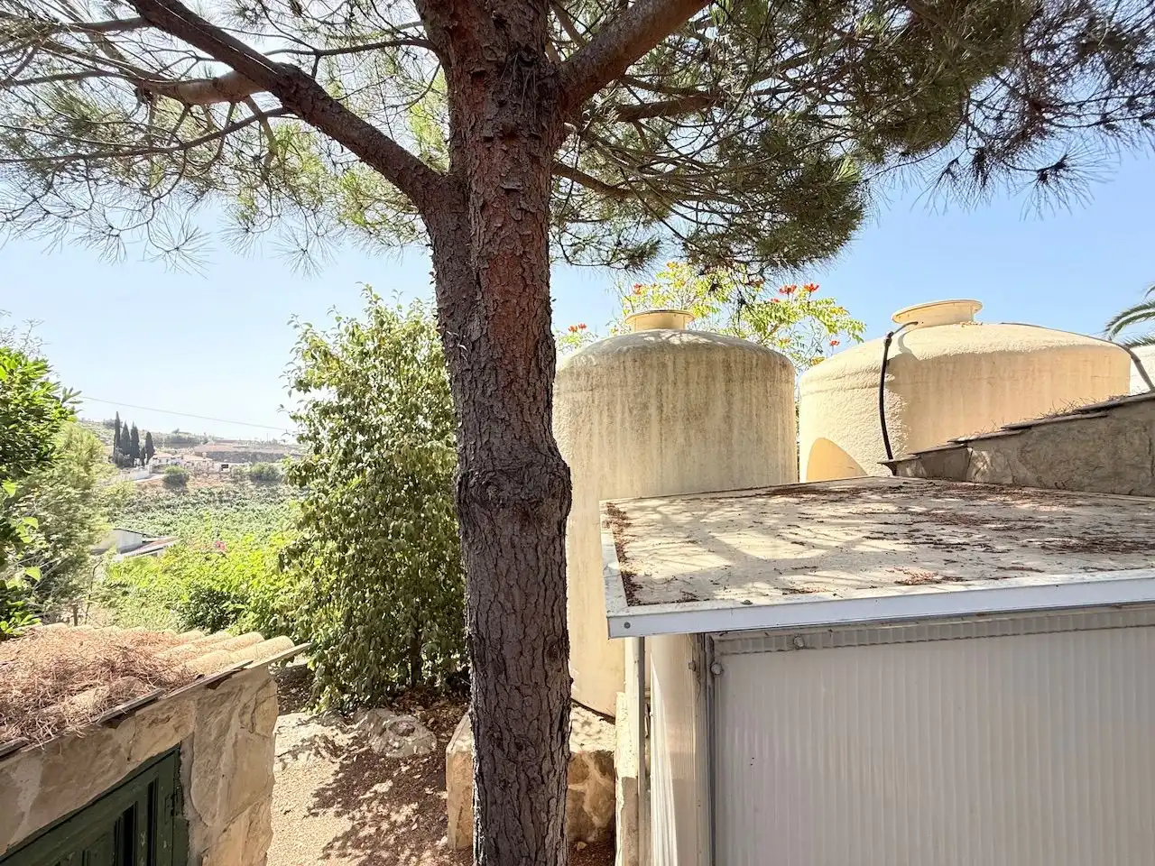Vista exterior de Casa o chalet en venta en Vélez-Málaga con Aire acondicionado, Calefacción y Jardín privado