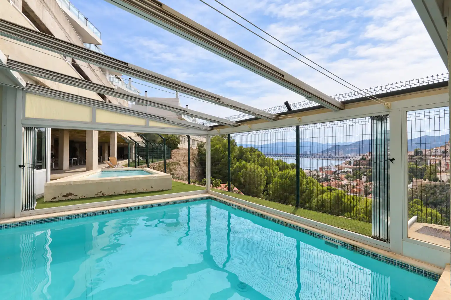 Chalet con terraza en venta en Calle de la Serra Mariola, imagen 47