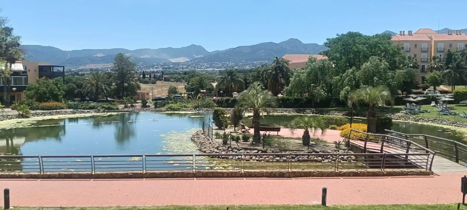 Exterior view of Office for rent in Alhaurín de la Torre  with Terrace