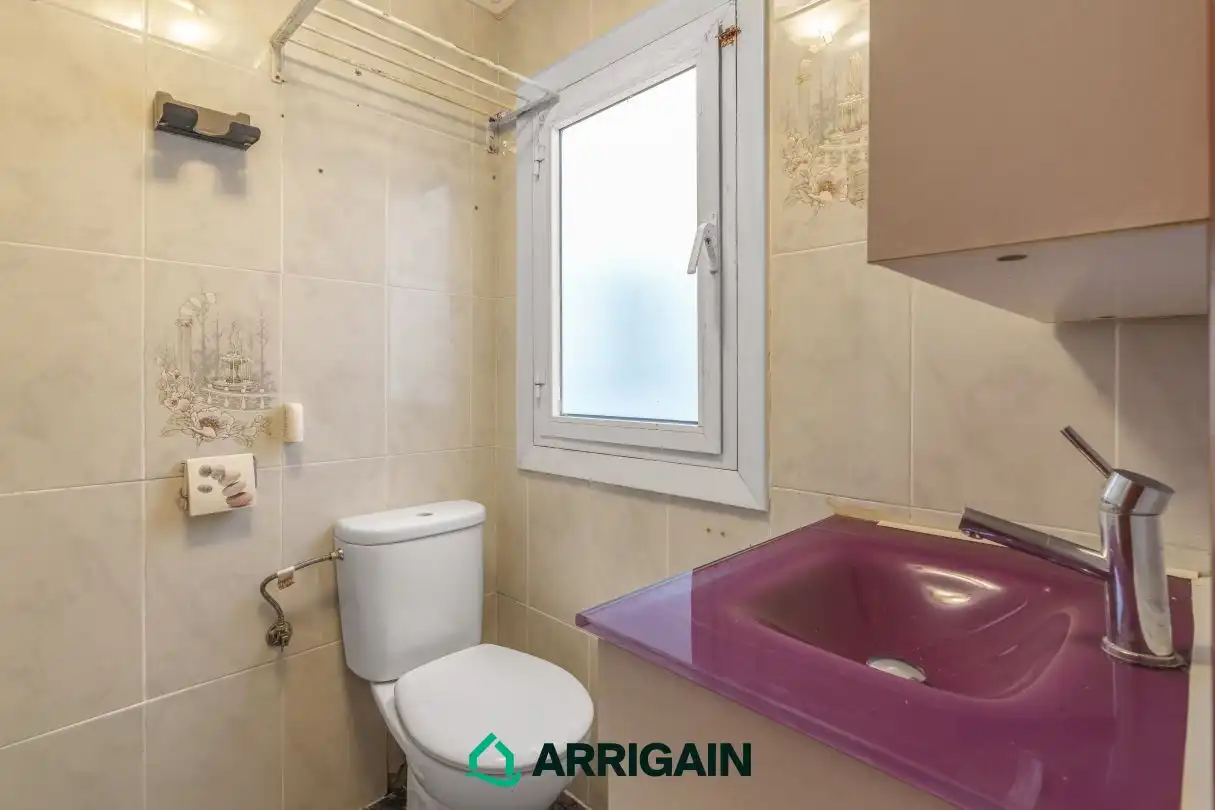 Baño de Piso en venta en Andoain con Calefacción y Terraza