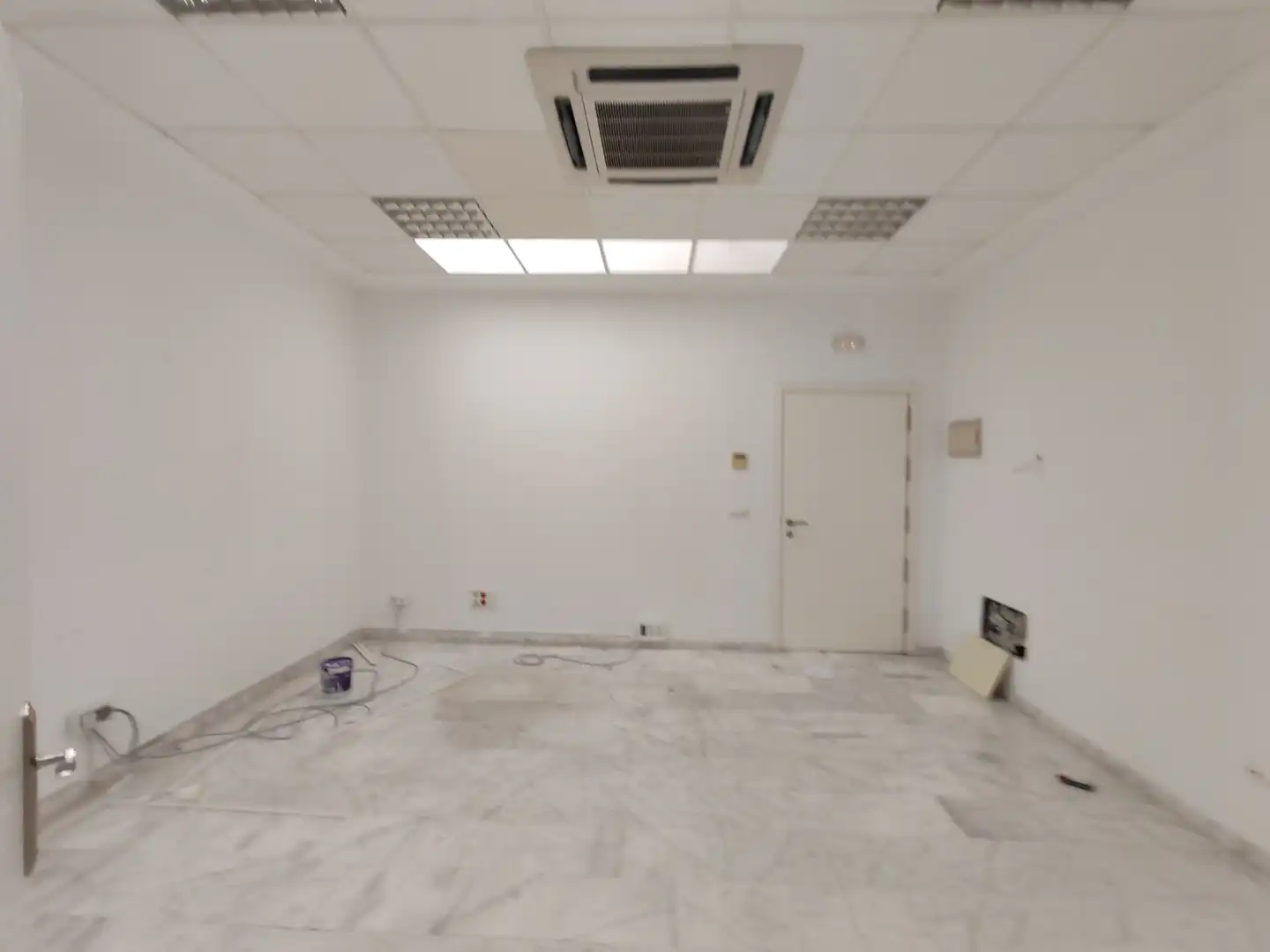 Oficina de alquiler en Sevilla con Aire acondicionado y Internet