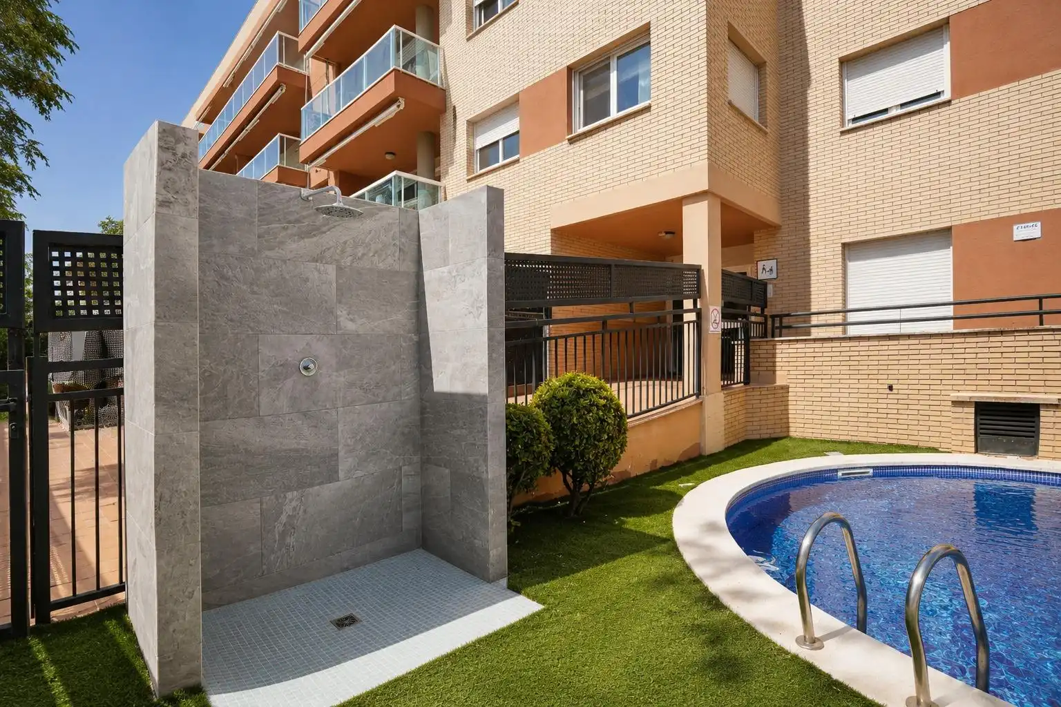 Piscina de Apartamento en venta en Cambrils con Aire acondicionado, Calefacción y Terraza