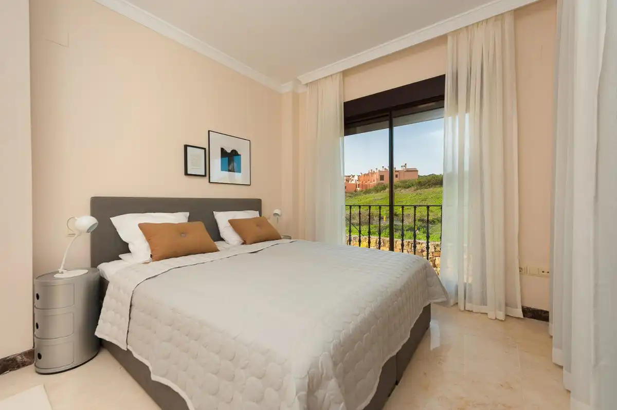 Habitación de Casa o chalet en venta en Estepona con Aire acondicionado, Jardín privado y Terraza
