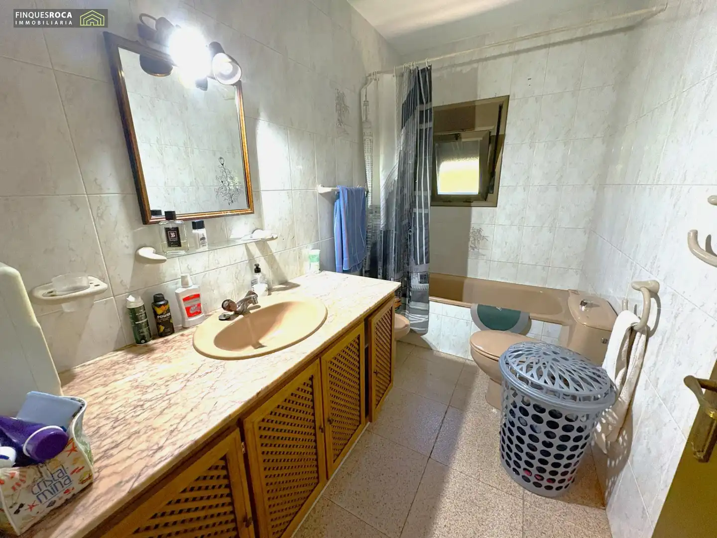 Baño de Casa o chalet en venta en La Ràpita con Aire acondicionado, Jardín privado y Piscina