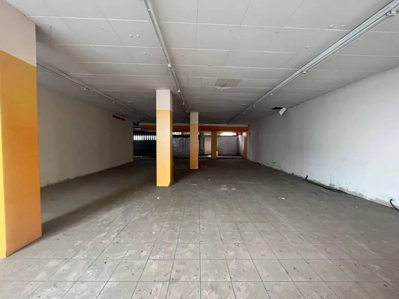 Local comercial en venta en Carrer Bernat Metge, imagen 8