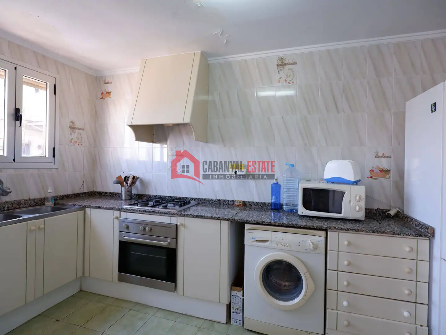 Cocina de Apartamento en venta en Valencia con Aire acondicionado, Jardín privado y Trastero
