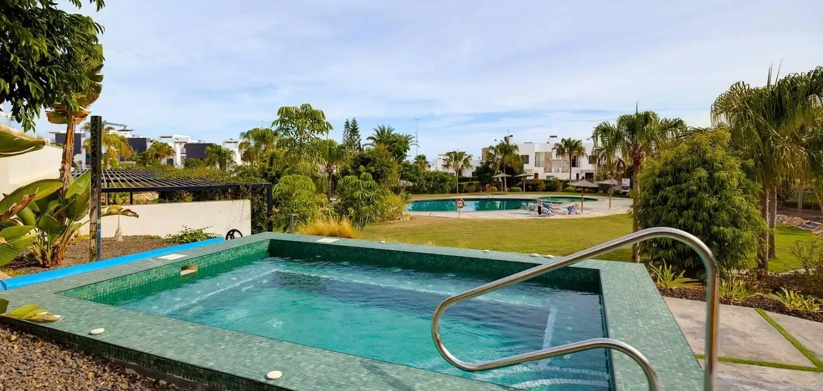 Piscina de Àtic en venda en Torrevieja amb Aire condicionat, Calefacció i Jardí privat