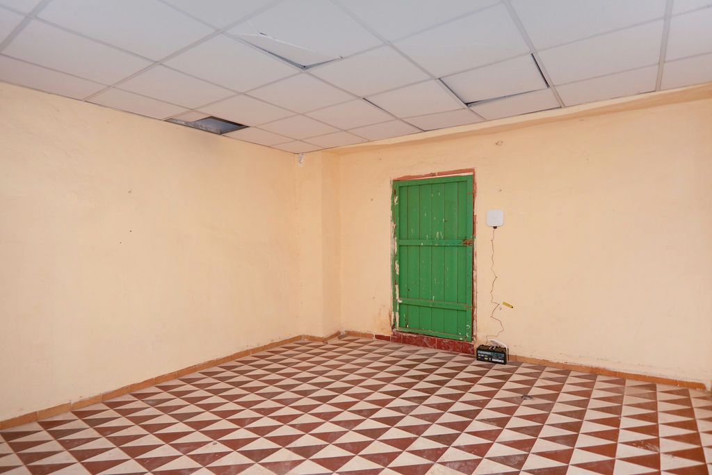 Single-family semi-detached for sale in Cl Jose Lopez Almagro 7 Baj 0, Puebla de Soto