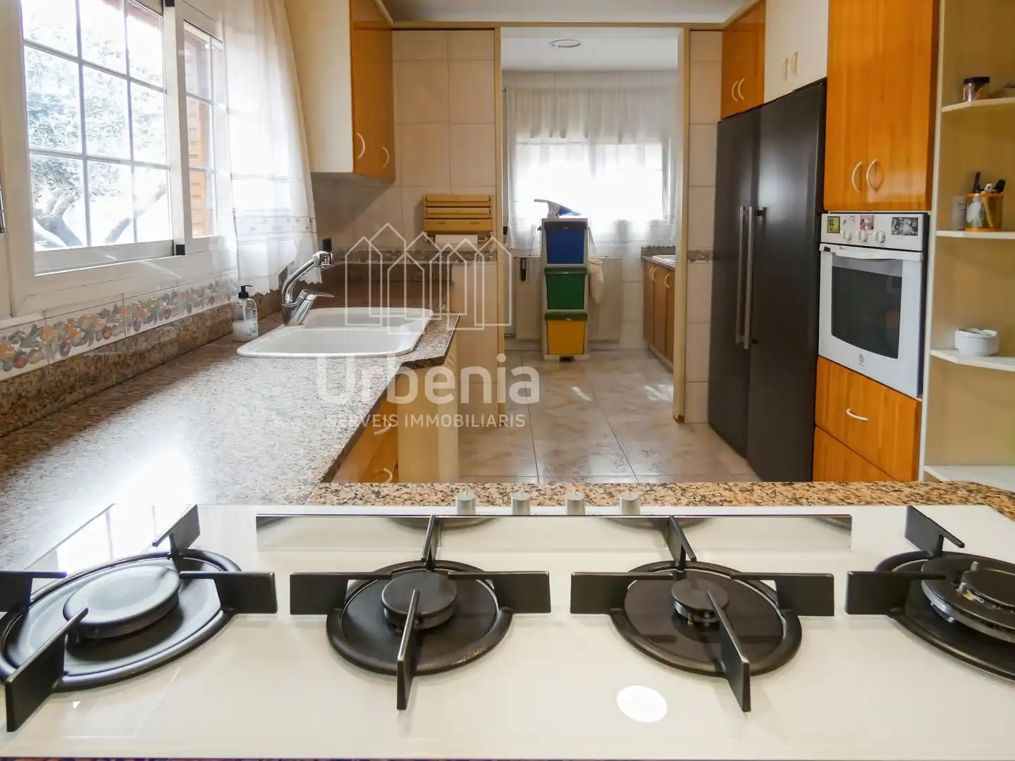 Cocina de Casa o chalet en venta en Premià de Mar con Aire acondicionado, Calefacción y Piscina