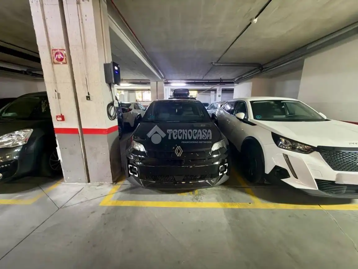 Parking de Piso en venta en Arganda del Rey con Aire acondicionado, Calefacción y Piscina comunitaria