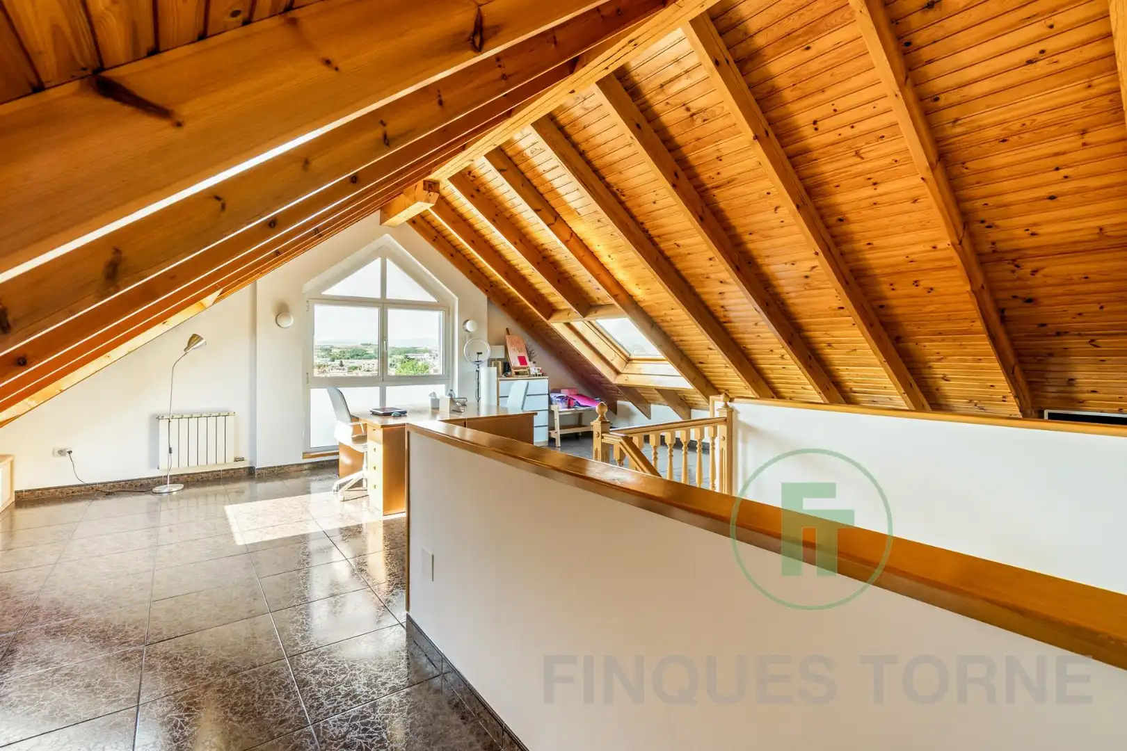 Casa o xalet en venda en Montcada i Reixac amb Aire condicionat, Jardí privat i Parquet