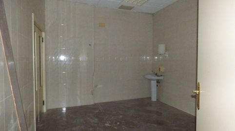 Local Comercial amplio en calle Lamberto Amat, image 4