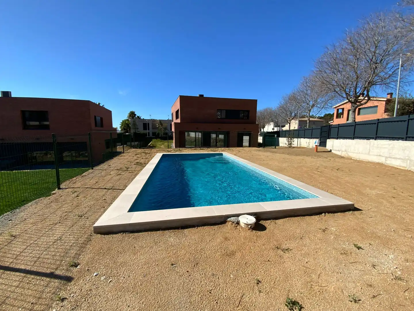 Piscina de Casa o chalet en venta en Mataró con Aire acondicionado, Calefacción y Jardín privado