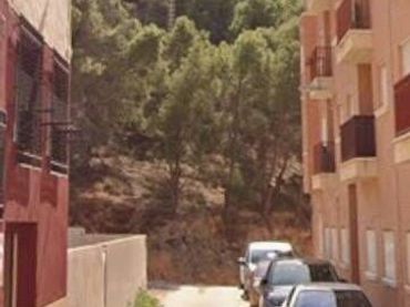 Flat with balcony for sale in Calle ESLABONES