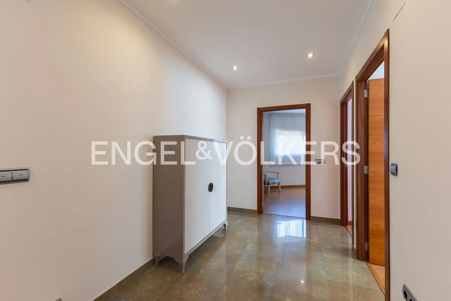Houses for sale in Villanueva de Castellón  with Air Conditioner, Heating and Terrace