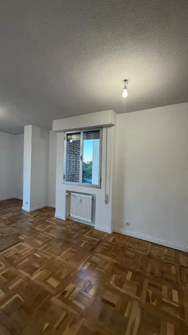 Schlafzimmer von Wohnung zur Miete in Fuencarral - El Pardo