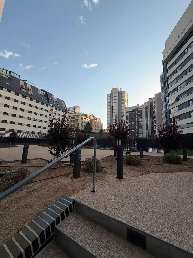 Exterior view of Flat for rent in Madrid  with Heating, Terrace and Storage room