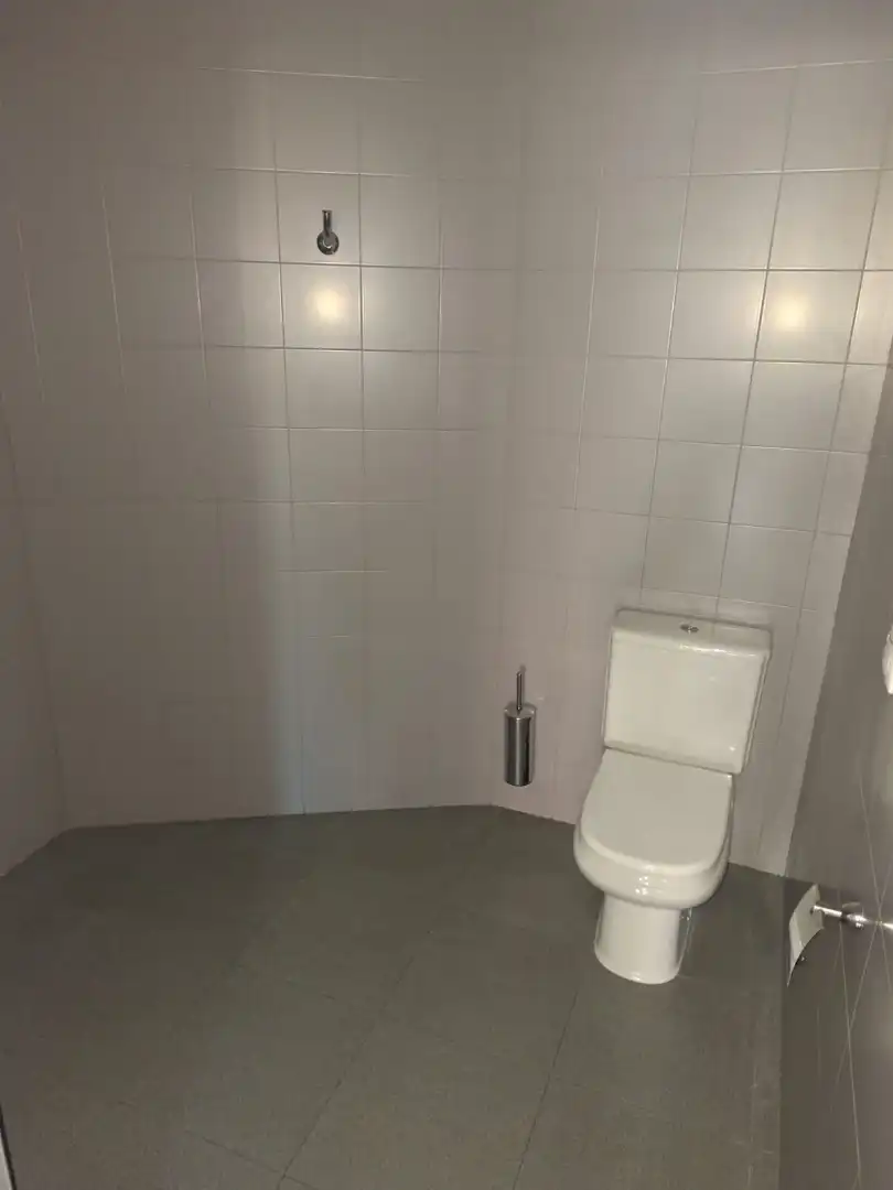 Gewerbefläche zum Verkauf in Calle Reyes Católicos 26, imagen 4
