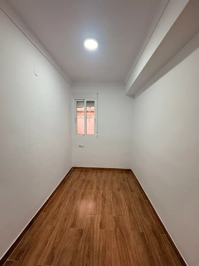 Schlafzimmer von Wohnung zur Miete in L'Alcúdia mit Möbliert, Ofen und Waschmaschine