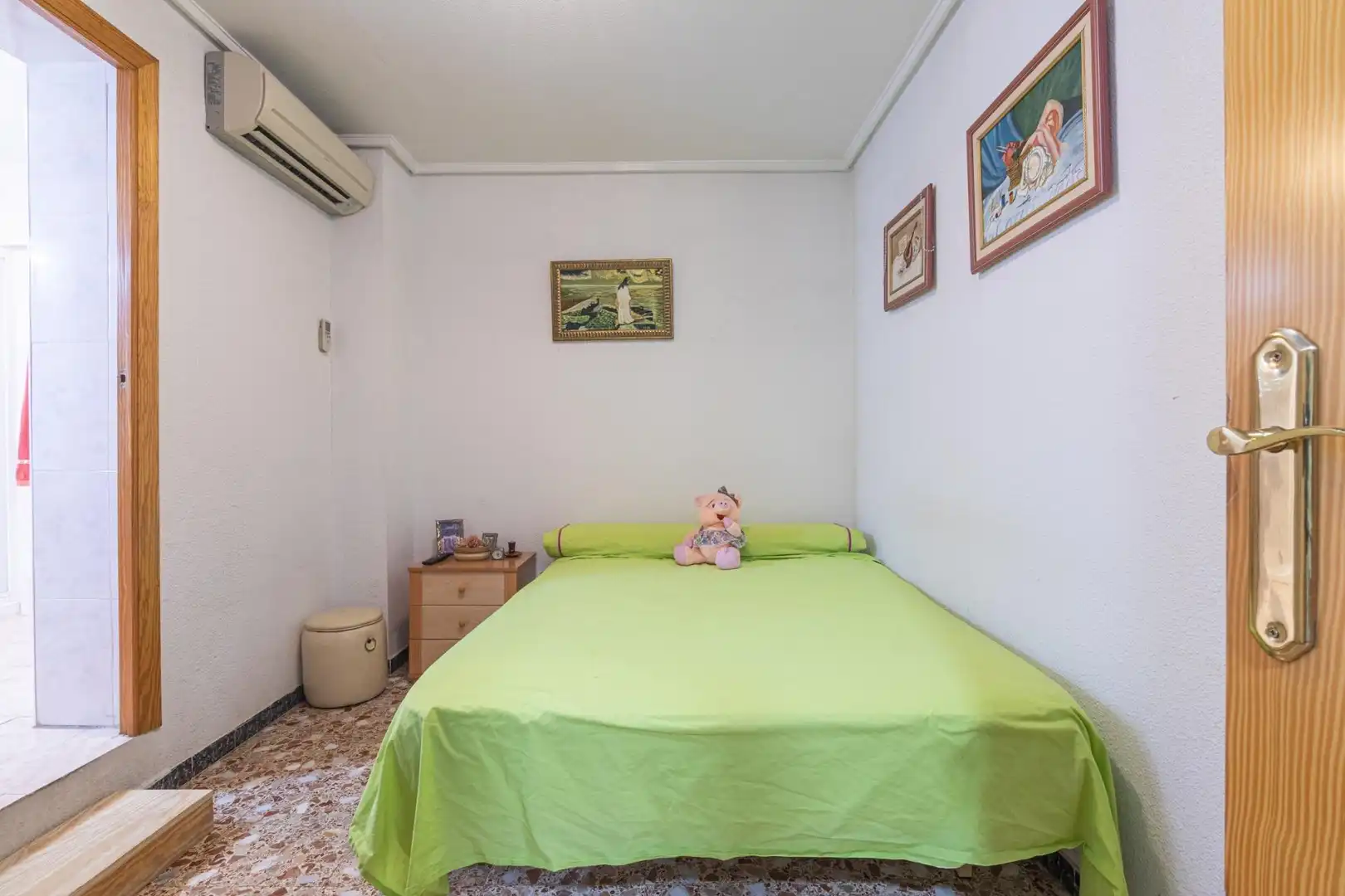 Schlafzimmer von Einfamilien-Reihenhaus zum Verkauf in Elche / Elx mit Klimaanlage, Terrasse und Balkon