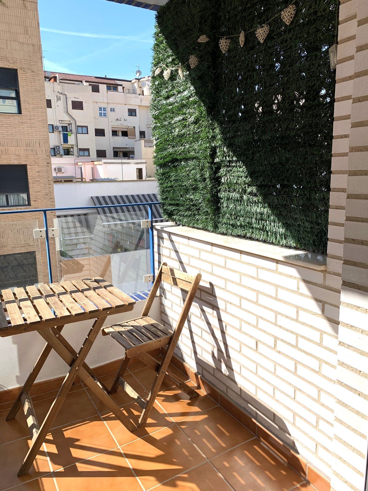 Terraza de Piso de alquiler en  Valencia Capital con Amueblado