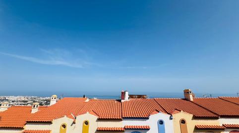Foto 2 de Casa adosada en venda a Centro, Benalmádena