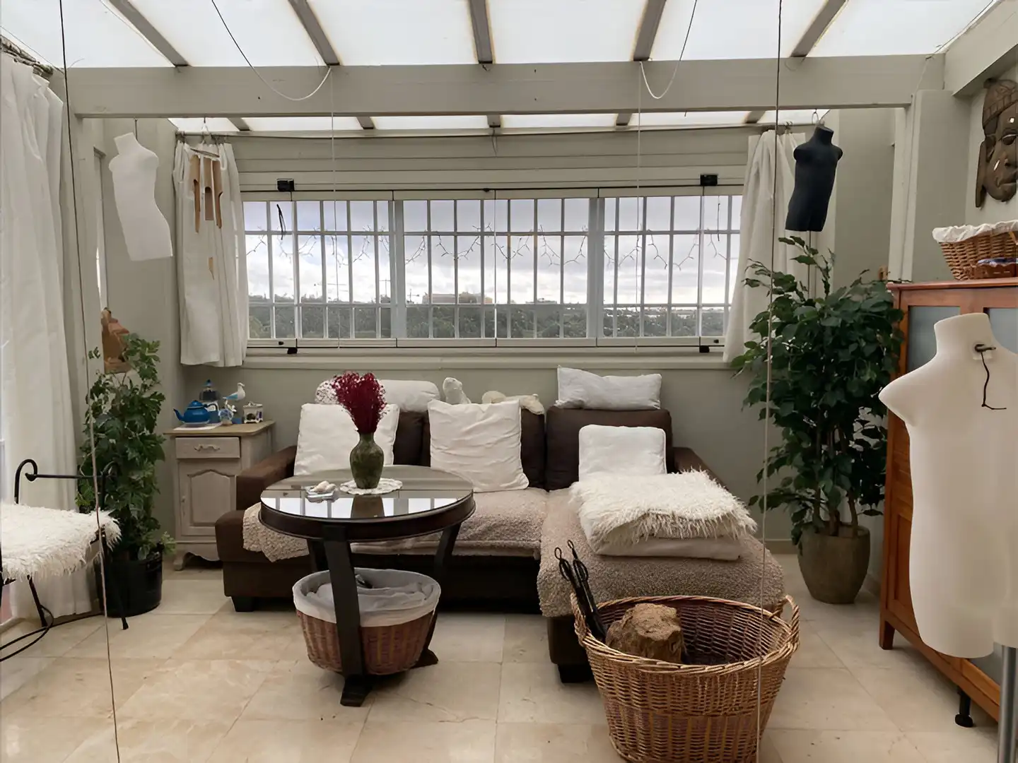 Sala de estar de Apartamento en venta en Marbella con Aire acondicionado, Terraza y Piscina