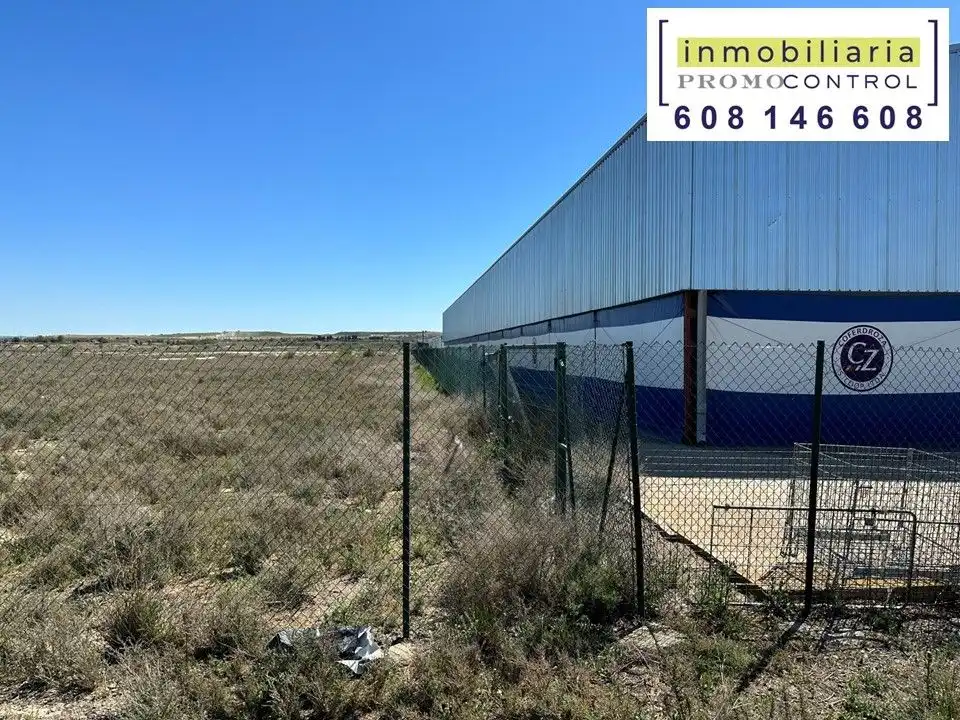 Terreny industrial en venda en Zuera