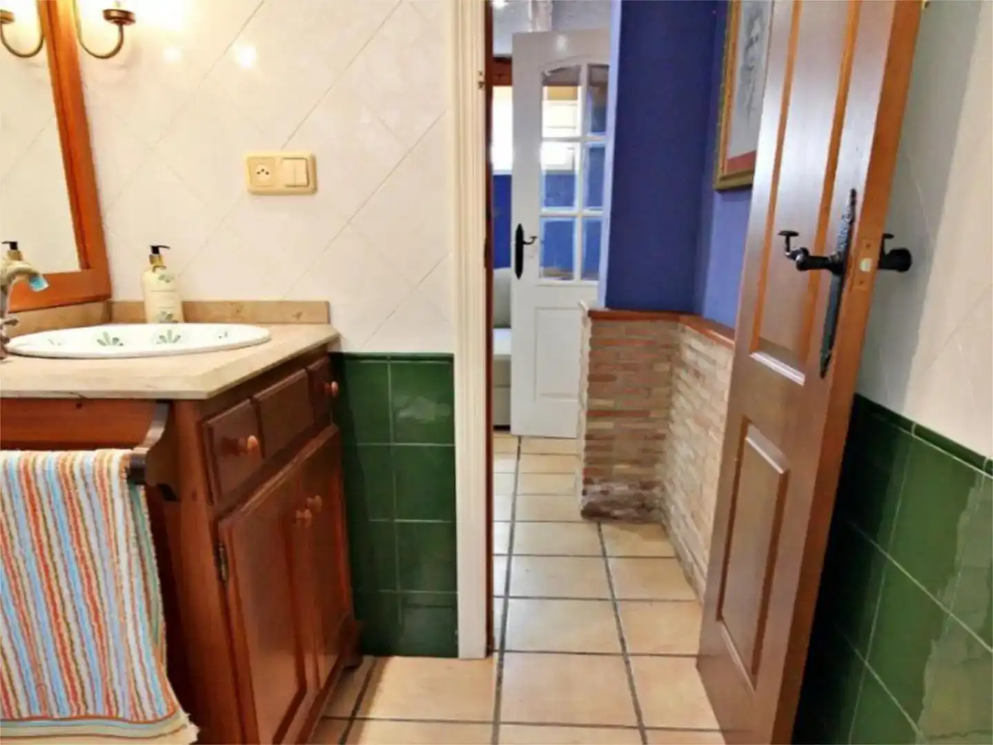 Bany de Casa o xalet en venda en Benicasim / Benicàssim amb Aire condicionat, Piscina i Balcó