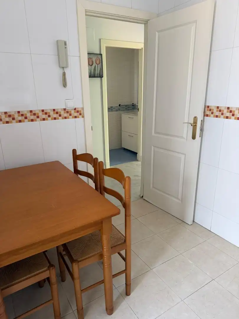 Menjador de Casa adosada en venda en Puerto Real amb Aire condicionat, Terrassa i Traster